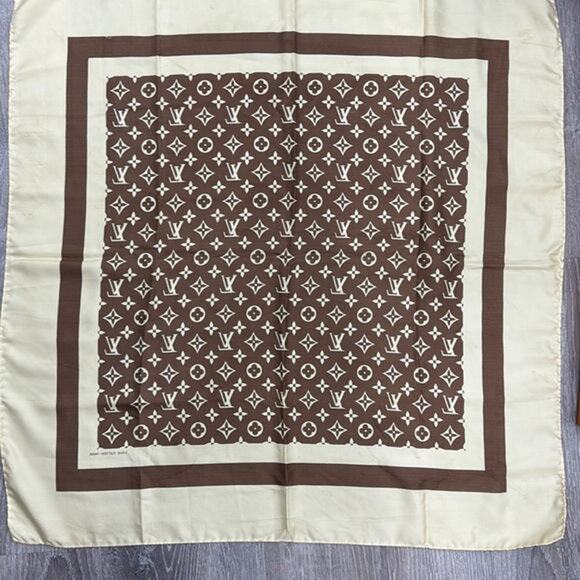 Louis Vuitton Monogram Brown and Cream Silk Scarf - Picture 7 of 10